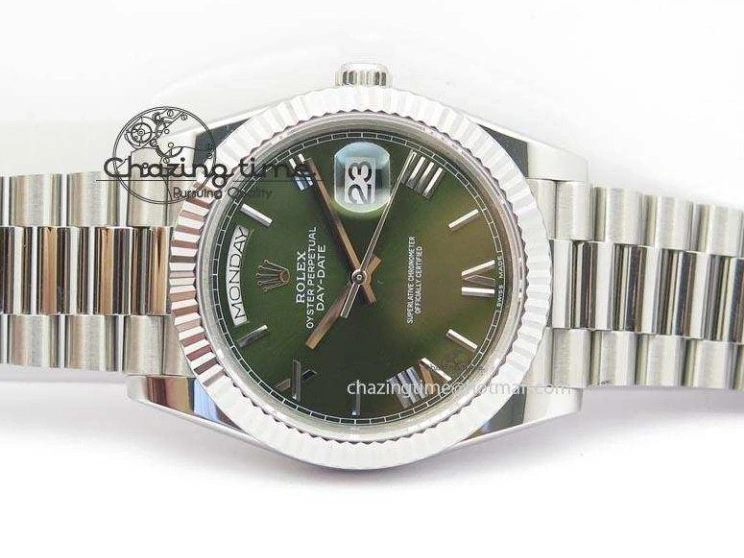 MiroTime 0424 Stretchable DayDate 40mm BP-Maker 228206 SS Green Roman Dial (Fluted Bezel) On SS Bracelet ETA 3904